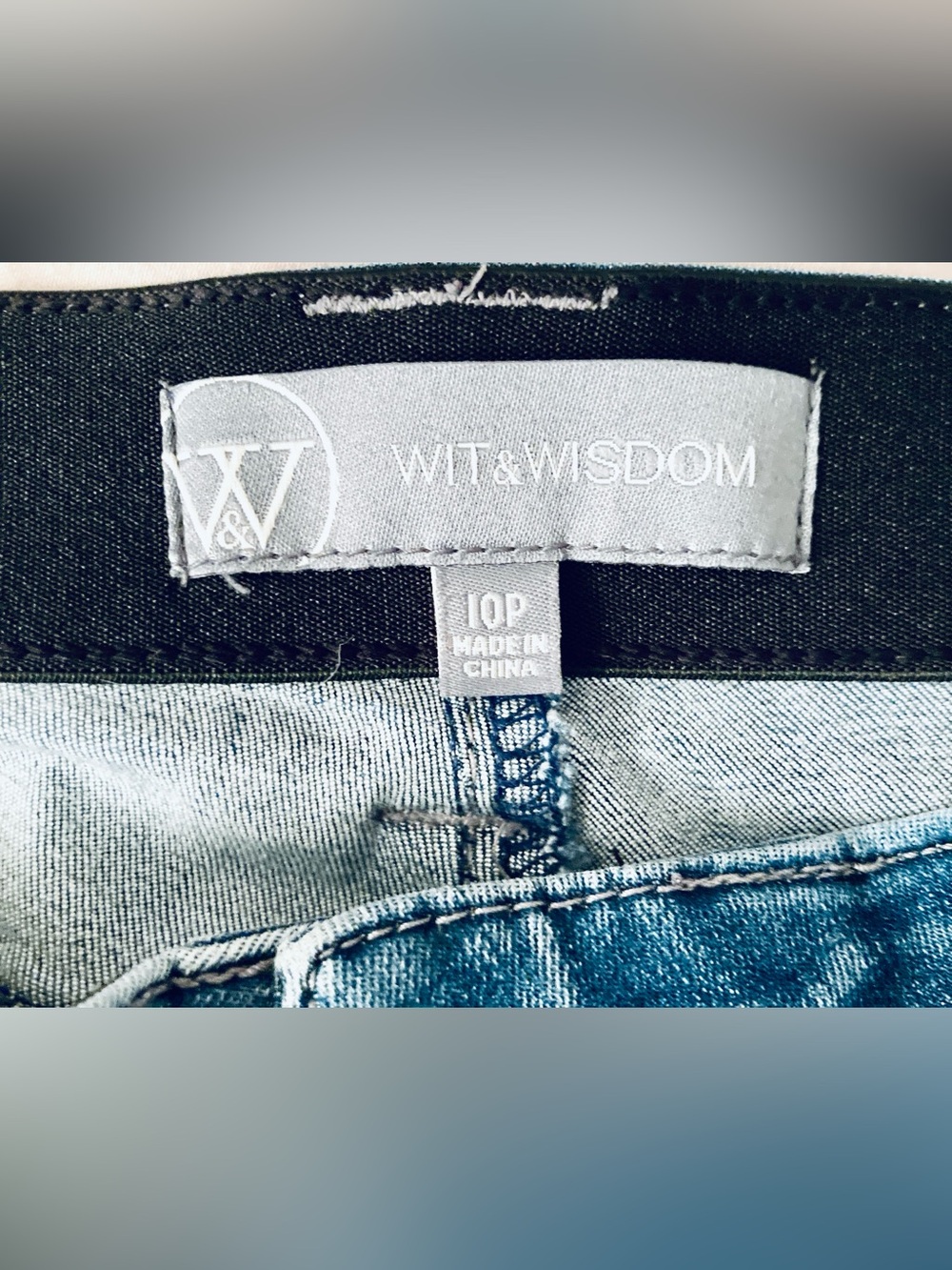 Wit & Wisdom Stretch Skinny Jeans Tummy Control Tech Size 10P in Blue - Picture 3 of 4